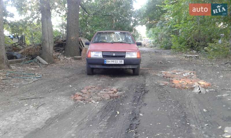 Хэтчбек ВАЗ / Lada 2109 1992 в Одессе