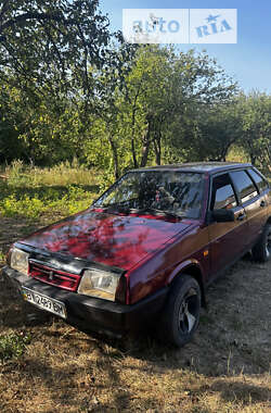 Хэтчбек ВАЗ / Lada 2109 1994 в Гадяче