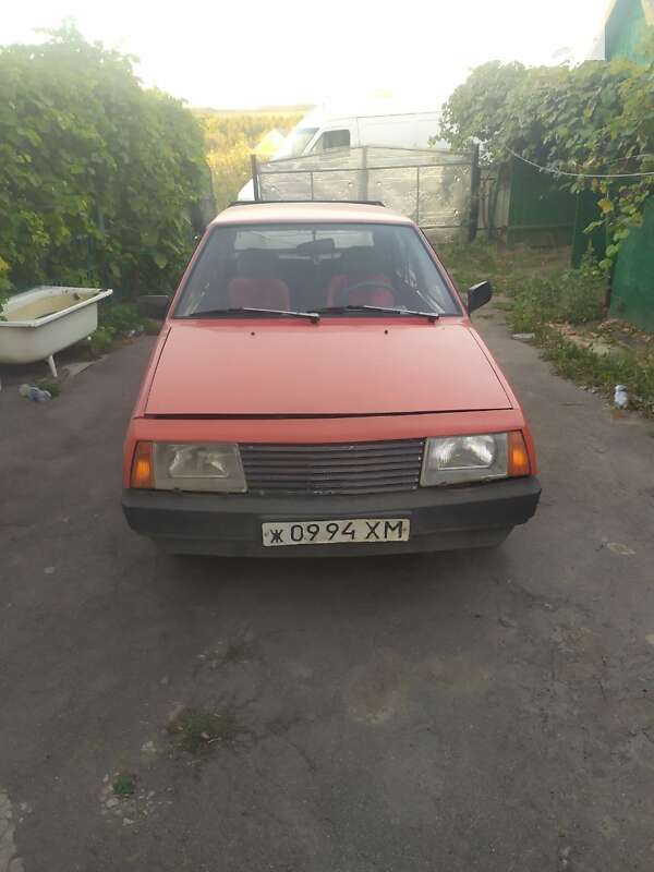 Хэтчбек ВАЗ / Lada 2109 1988 в Баре