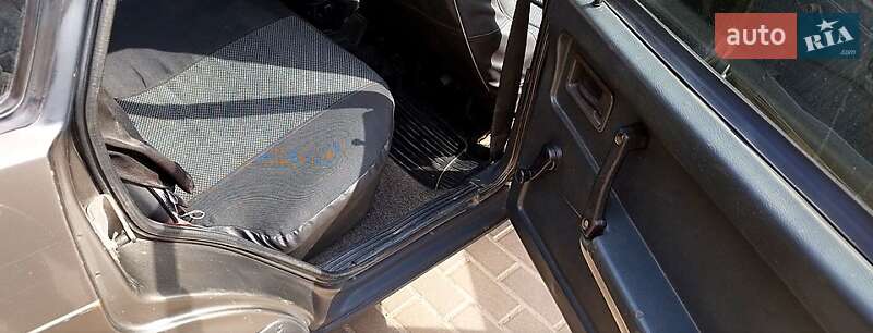 Хетчбек ВАЗ / Lada 2109 1990 в Харкові фото 8 Хетчбек ВАЗ / Lada 2109 1990 в Харкові