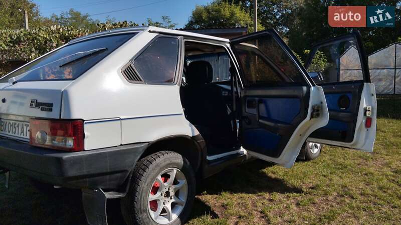 Хэтчбек ВАЗ / Lada 2109 1989 в Сокирянах
