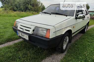 Хетчбек ВАЗ / Lada 2109 1992 в Городку