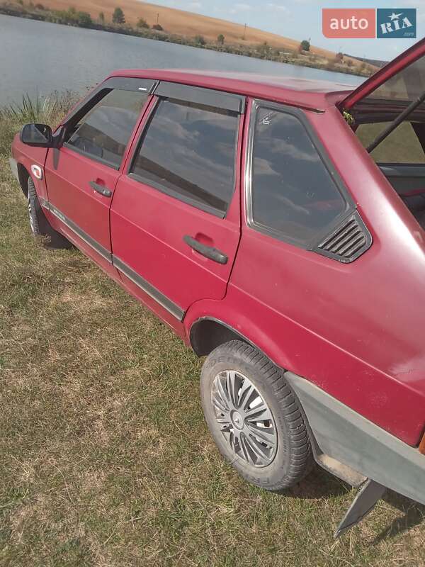 Хэтчбек ВАЗ / Lada 2109 1990 в Тернополе