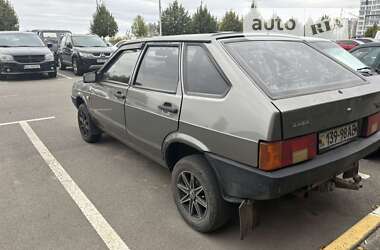 Хэтчбек ВАЗ / Lada 2109 1990 в Буче