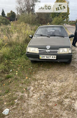 Хетчбек ВАЗ / Lada 2109 1999 в Олевську