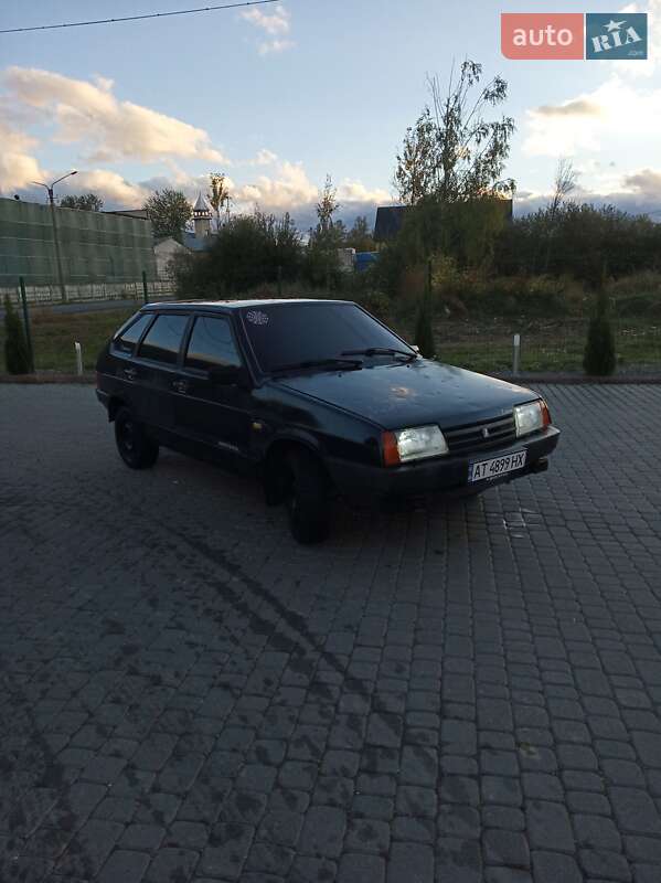 Хэтчбек ВАЗ / Lada 2109 2003 в Надворной фото 4 Хэтчбек ВАЗ / Lada 2109 2003 в Надворной