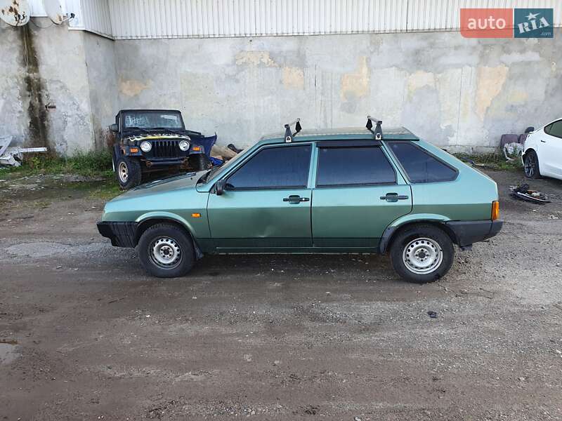 Хэтчбек ВАЗ / Lada 2109 2006 в Львове фото 7 Хэтчбек ВАЗ / Lada 2109 2006 в Львове