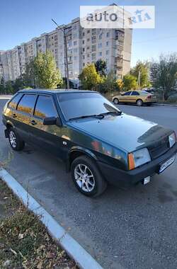 Хэтчбек ВАЗ / Lada 2109 2004 в Сумах