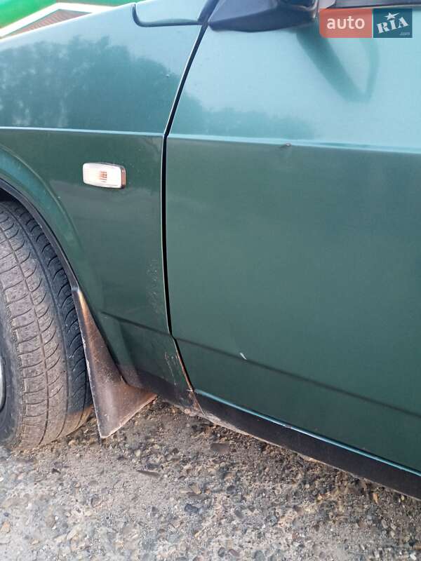 Хэтчбек ВАЗ / Lada 2109 2006 в Николаеве