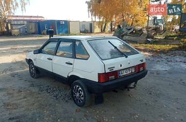 Хэтчбек ВАЗ 2109 1992 в 