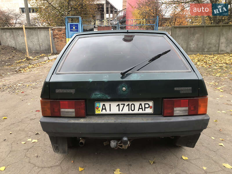 Хэтчбек ВАЗ / Lada 2109 2004 в Киеве