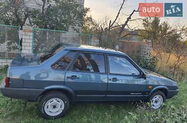 Хэтчбек ВАЗ / Lada 2109 2001 в Николаеве