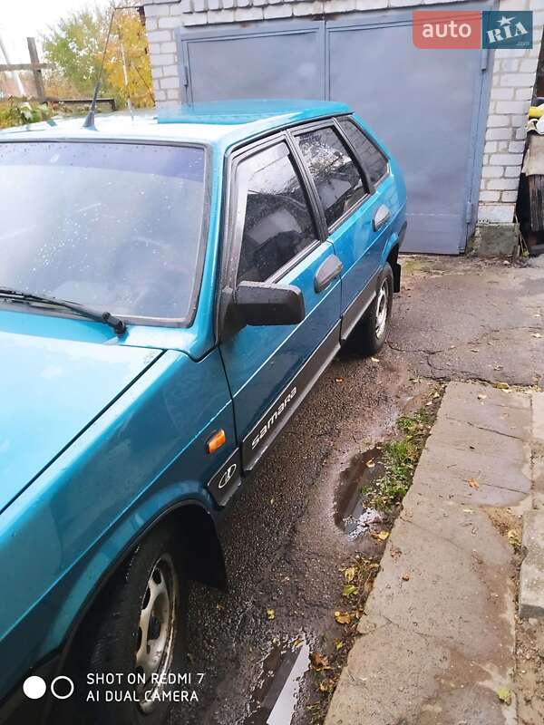 Хэтчбек ВАЗ / Lada 2109 1997 в Житомире