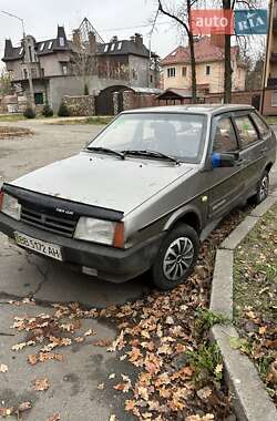 Хетчбек ВАЗ / Lada 2109 1996 в Києві