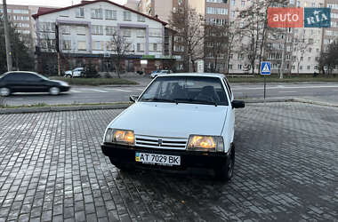 Хэтчбек ВАЗ / Lada 2109 1996 в Ивано-Франковске