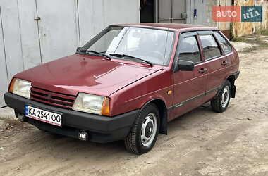 Хэтчбек ВАЗ / Lada 2109 1997 в Вышгороде