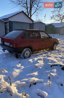 Хэтчбек ВАЗ / Lada 2109 1990 в Хмельнике