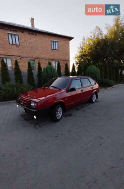 Хэтчбек ВАЗ / Lada 2109 1990 в Черновцах