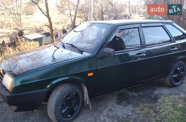 Хэтчбек ВАЗ / Lada 2109 2002 в Делятине