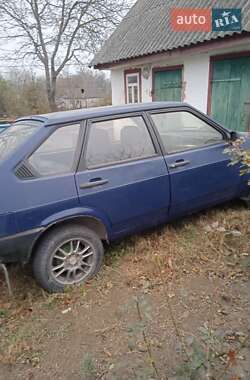 Хэтчбек ВАЗ 2109 1989 в 
