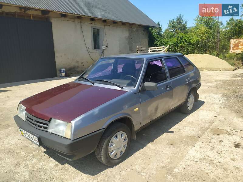Хетчбек ВАЗ / Lada 2109 2006 в Мукачевому