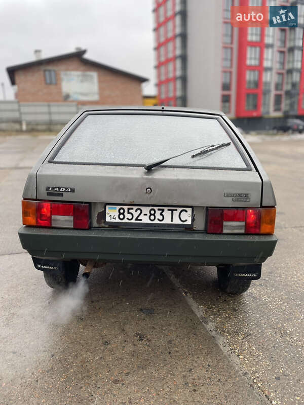 Хетчбек ВАЗ / Lada 2109 1991 в Винниках