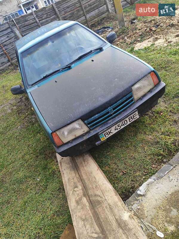 Хетчбек ВАЗ / Lada 2109 1996 в Рожище