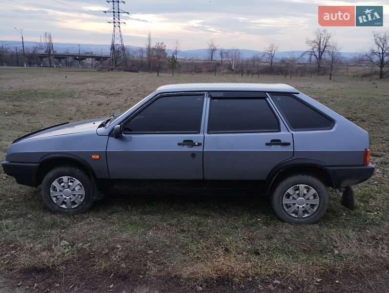 Хэтчбек ВАЗ / Lada 2109 2006 в Кривом Роге