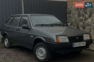 Хэтчбек ВАЗ / Lada 2109 2003 в Львове