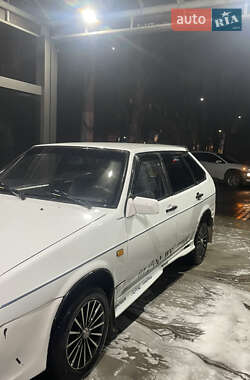 Хэтчбек ВАЗ / Lada 2109 1993 в Кривом Роге