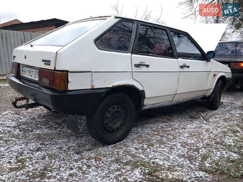 Хетчбек ВАЗ / Lada 2109 1993 в Харкові