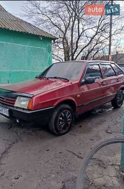 Хэтчбек ВАЗ 2109 1997 в 