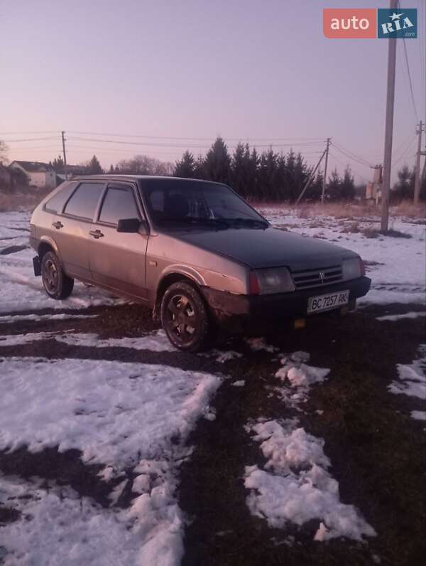 Хэтчбек ВАЗ / Lada 2109 1995 в Львове