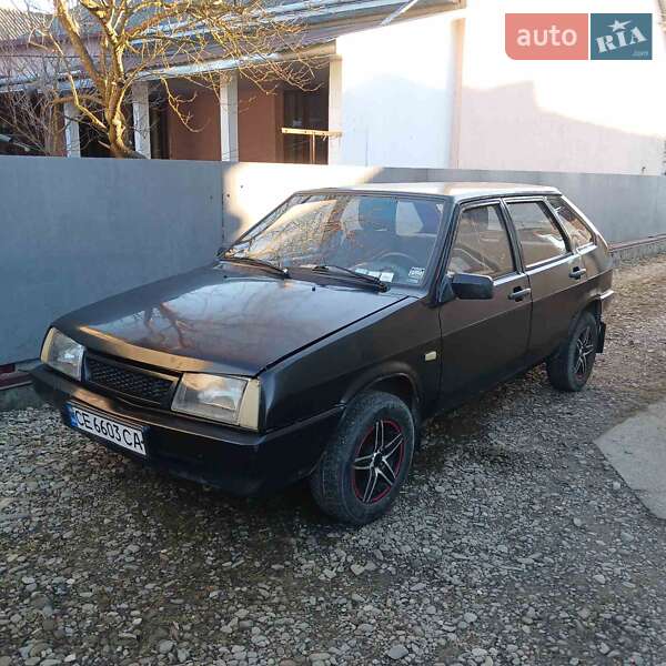 Хетчбек ВАЗ / Lada 2109 1995 в Чернівцях