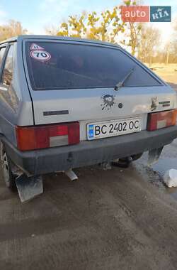 Хэтчбек ВАЗ / Lada 2109 2004 в 