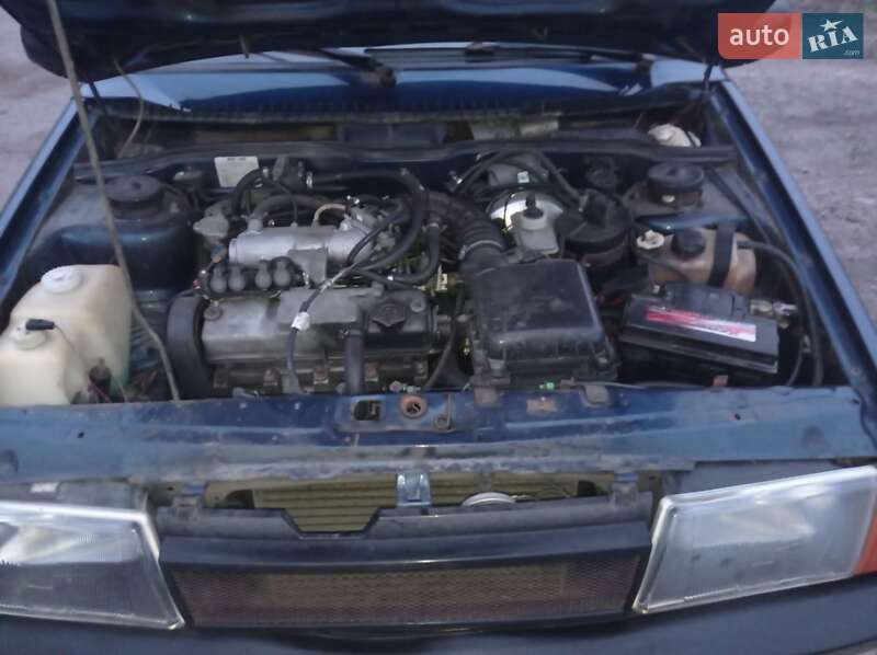 Хэтчбек ВАЗ / Lada 2109 2004 в Запорожье