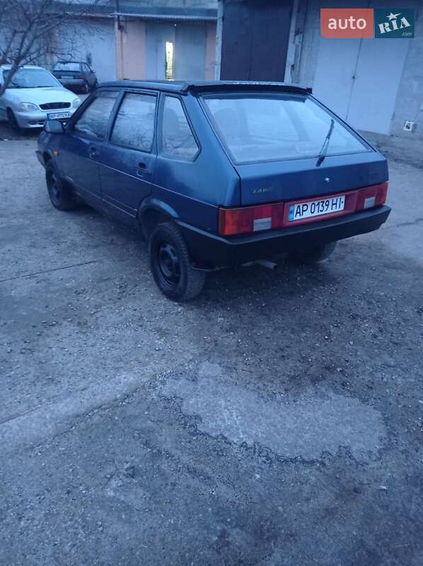 Хэтчбек ВАЗ / Lada 2109 2004 в Запорожье