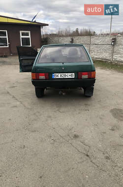 Хетчбек ВАЗ / Lada 2109 2004 в Олевську