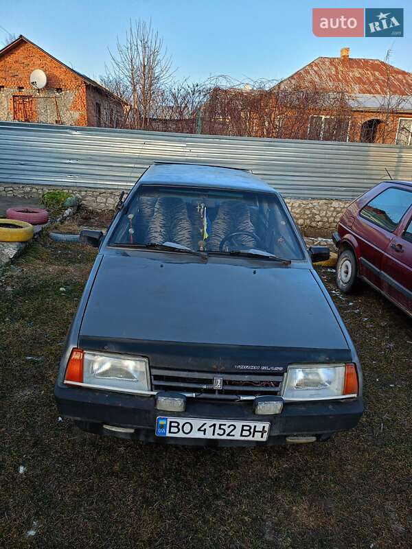 Хетчбек ВАЗ / Lada 2109 1990 в Підволочиську