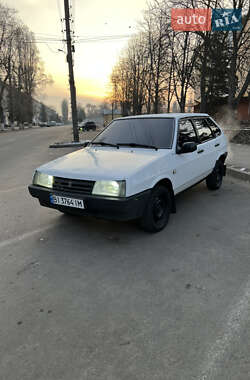 Хэтчбек ВАЗ 2109 1992 в 