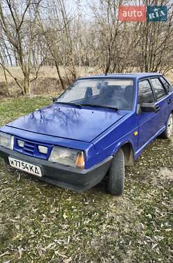 Хэтчбек ВАЗ / Lada 2109 1991 в Саврани