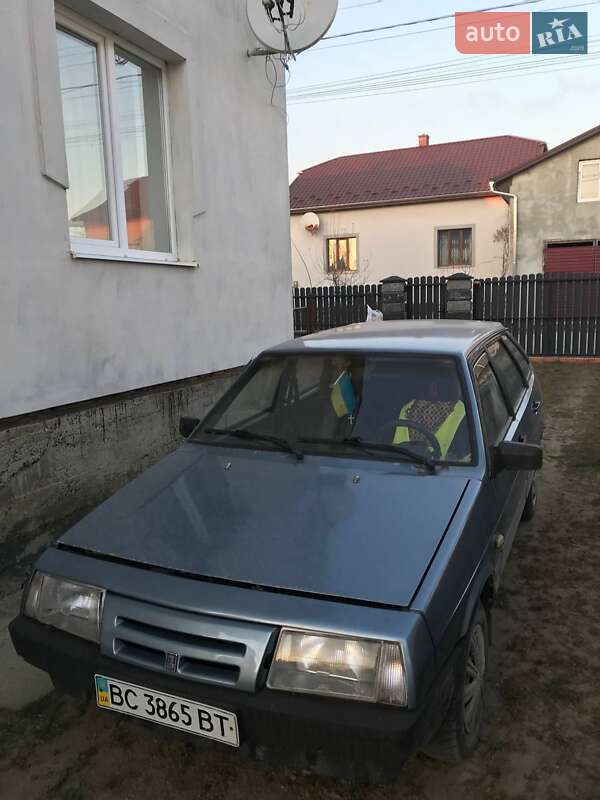 Хетчбек ВАЗ / Lada 2109 1994 в Миколаєві