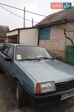 Хэтчбек ВАЗ 2109 2003 в 
