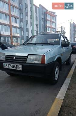 Хэтчбек ВАЗ / Lada 2109 1999 в Ирпене