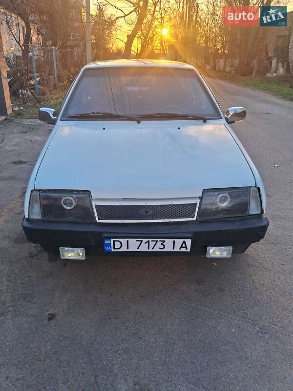 Хетчбек ВАЗ / Lada 2109 1988 в Верхньодніпровську