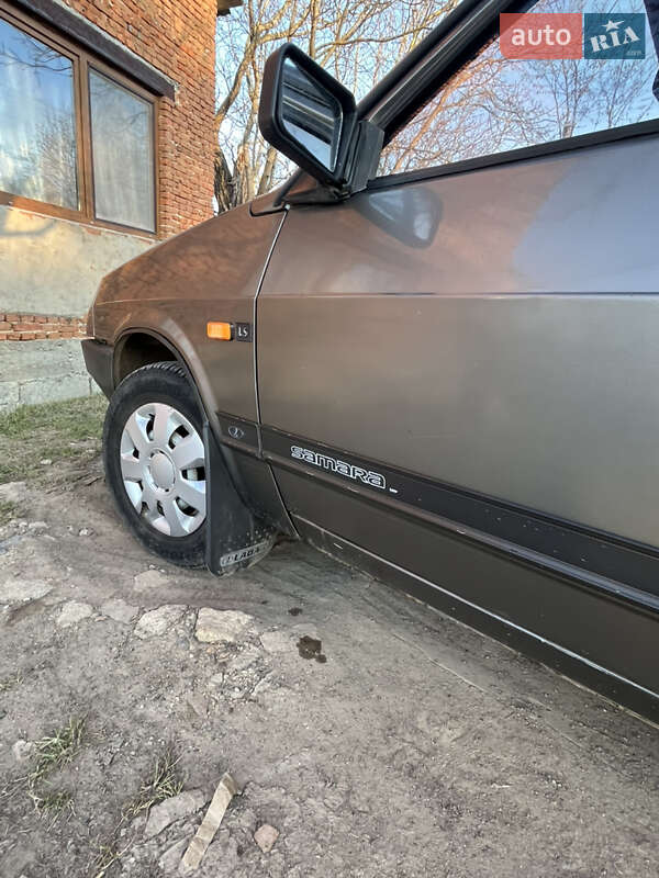 Хетчбек ВАЗ / Lada 2109 1991 в Хотині фото 9 Хетчбек ВАЗ / Lada 2109 1991 в Хотині