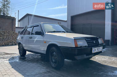 Хетчбек ВАЗ 2109 2005 в 