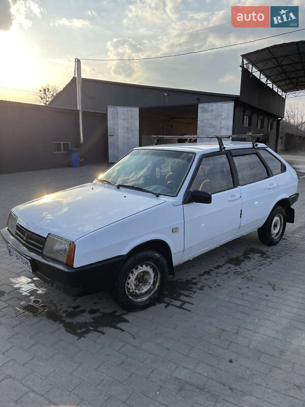 Хэтчбек ВАЗ / Lada 2109 1987 в Шишаки