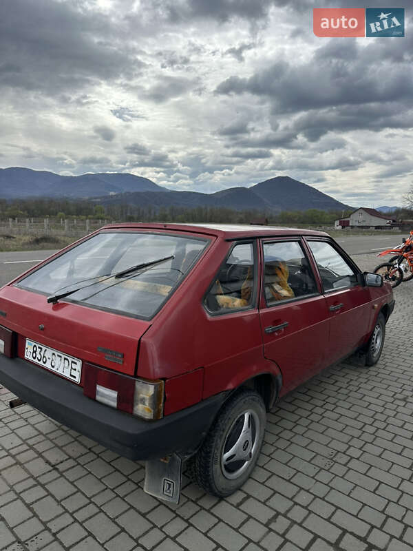 Хэтчбек ВАЗ / Lada 2109 1993 в Бедевле