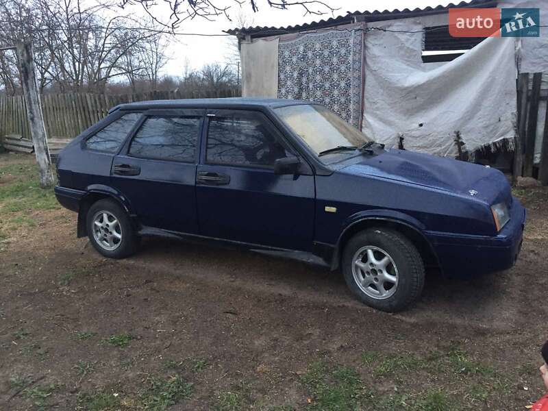 Хэтчбек ВАЗ / Lada 2109 1998 в Виннице